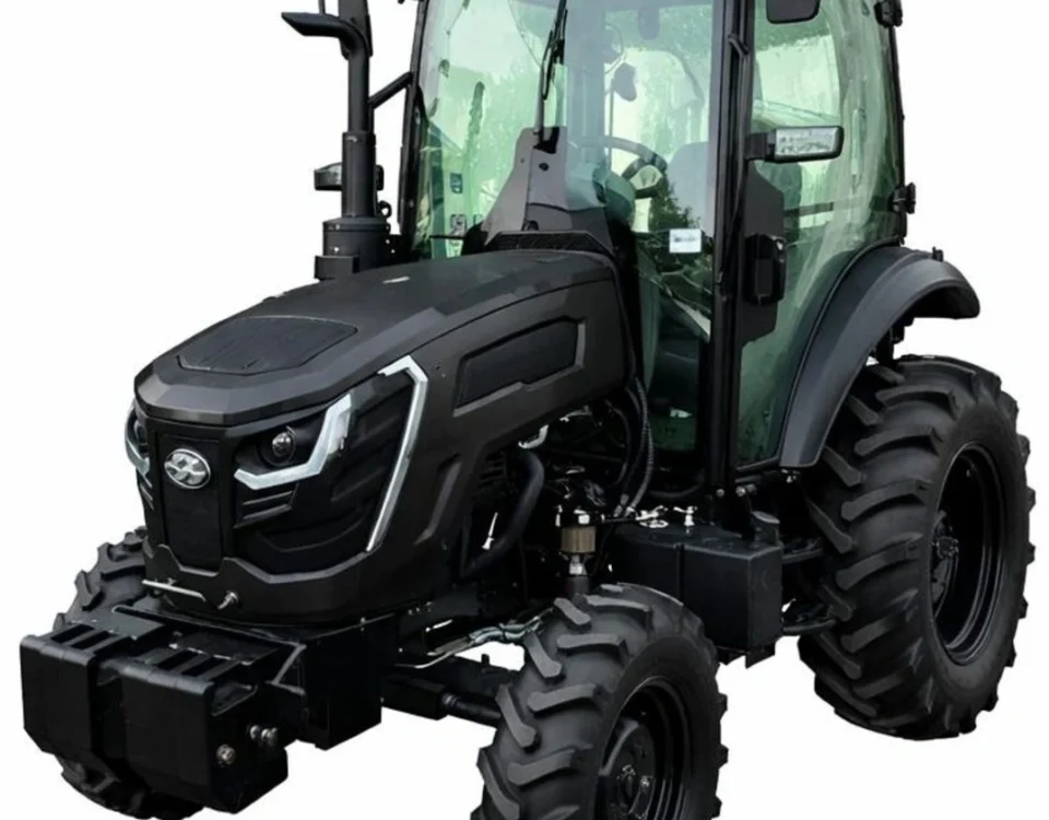 malotraktor na oranie